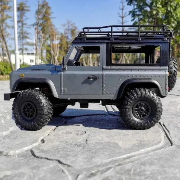 auto a control remoto land rover defender 90 escala 1/12 modelo mn99 d90